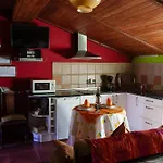 Apartamento Cozy In 25 M² Lovely Garden Valencia de Alcántara