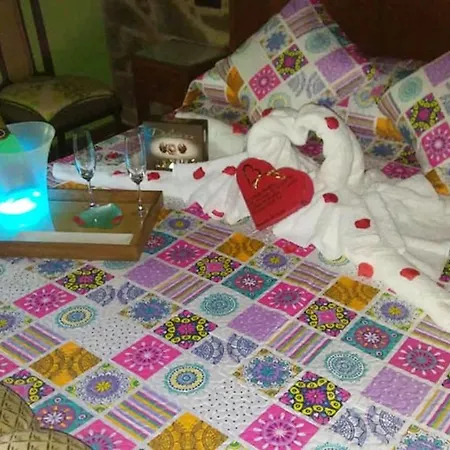 Apartment Cozy In 25 M² Lovely Garden Valencia de Alcantara