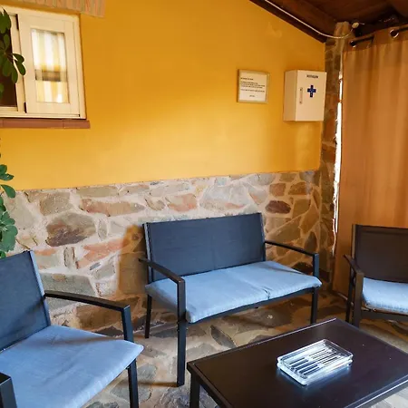 Cozy In 25 M² Lovely Garden Appartement Valencia de Alcántara