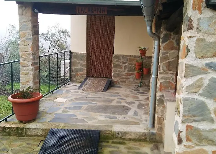 Апартаменты Cozy In 25 M² Lovely Garden Валенсия-де-Алькантар