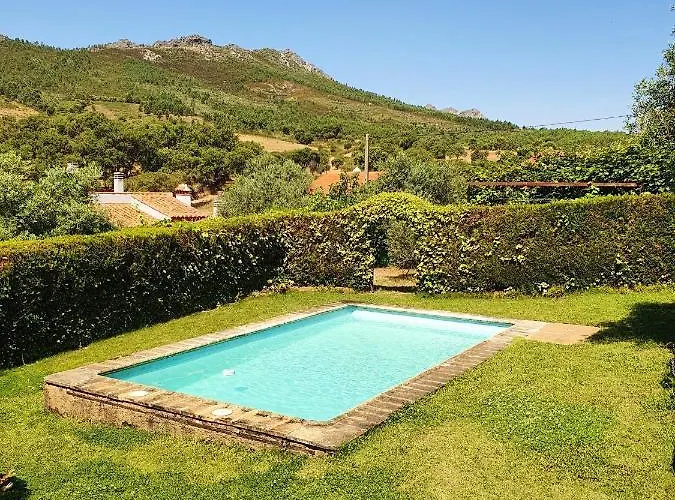 Апартаменты Cozy In 25 M² Lovely Garden